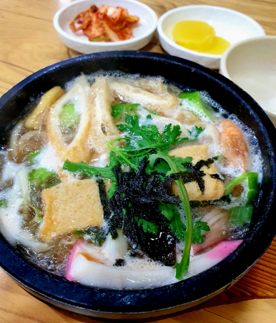옥돌아구찜 이미지