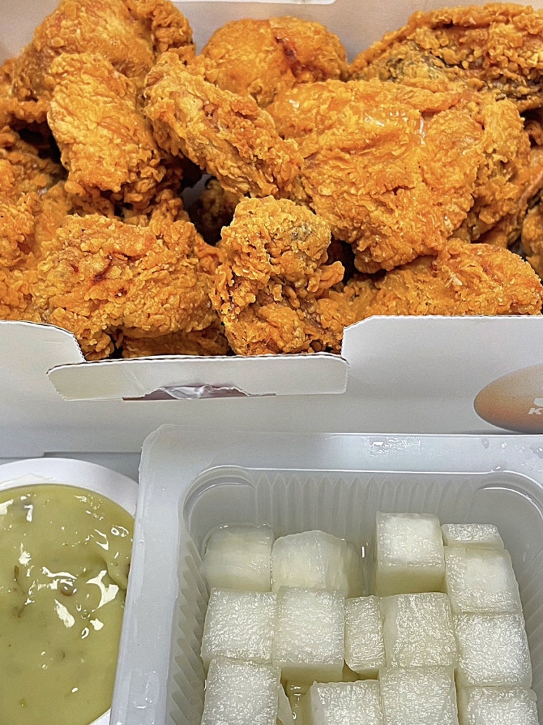 리얼치킨 이미지