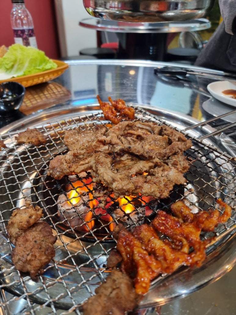 닭발아지매 이미지