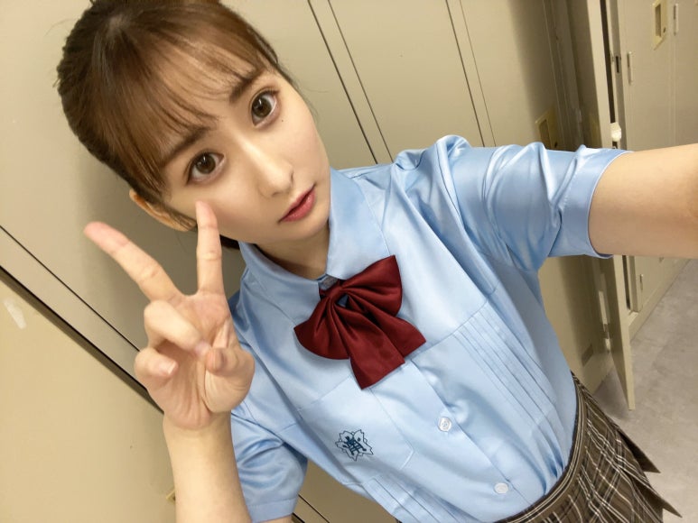 준(JUN) 이미지
