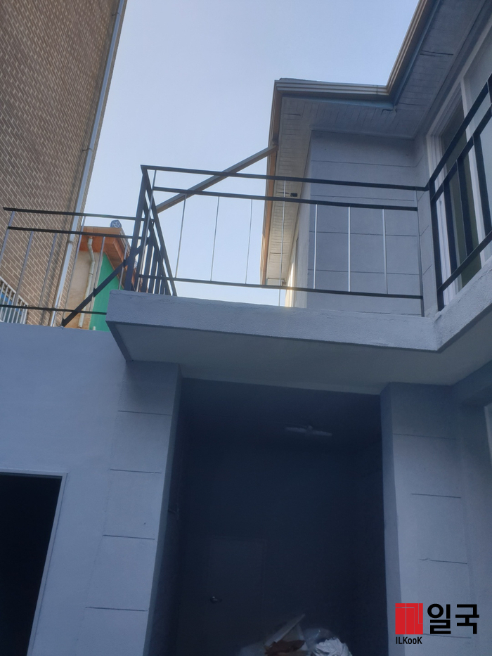 일국샷시 이미지