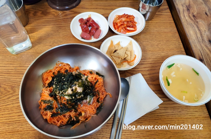 엄마돈국수 이미지
