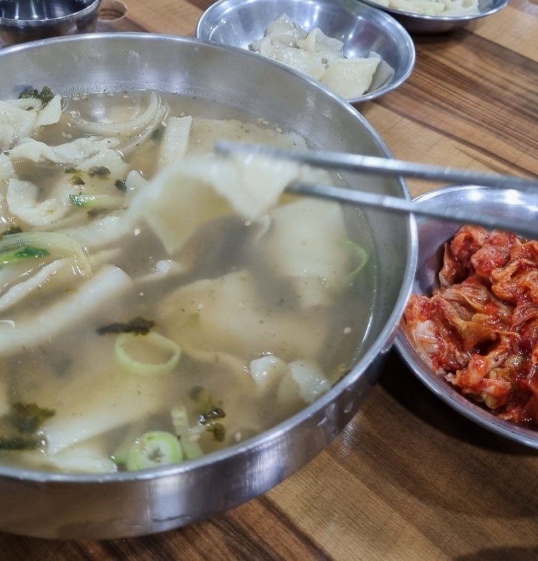 정가네홍두깨손칼국수 이미지