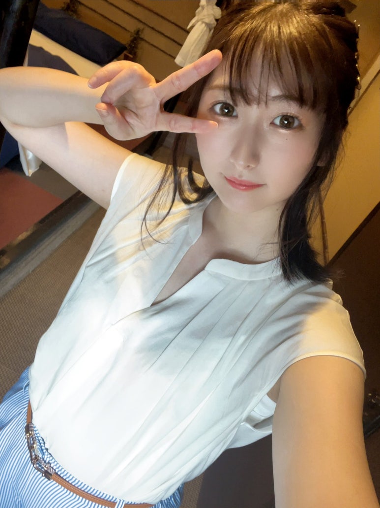 준(JUN) 이미지