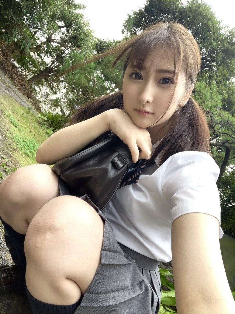 준(JUN) 이미지