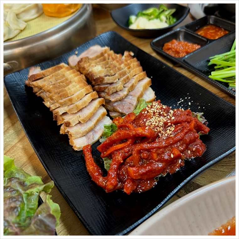원조보쌈 이미지