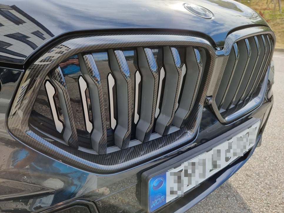 화성 동탄기흥로 / 랩핑 / 실내랩핑 / 그릴글라스윙 카본수전사 / BMW / X6