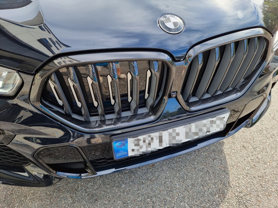 화성 동탄기흥로 / 랩핑 / 실내랩핑 / 그릴글라스윙 카본수전사 / BMW / X6