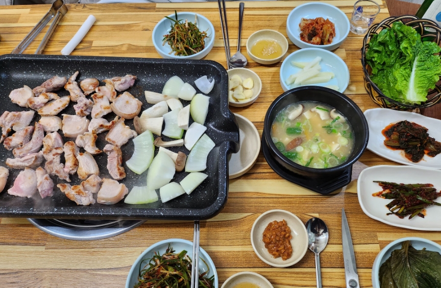 흑돼지자투리구이식당 이미지
