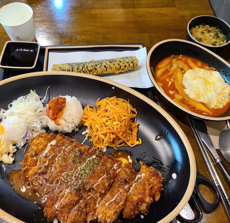 배부른밥집 이미지