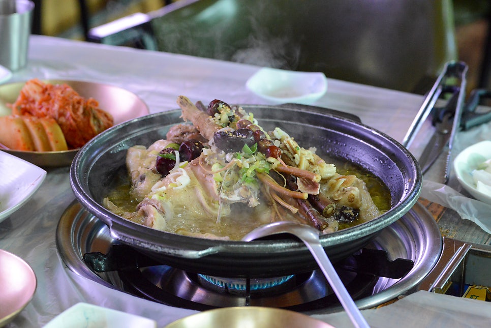경주옻닭 이미지