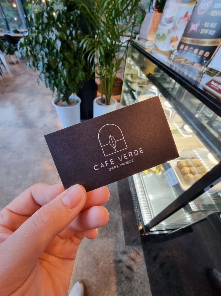 장수폭포카페베르데 이미지
