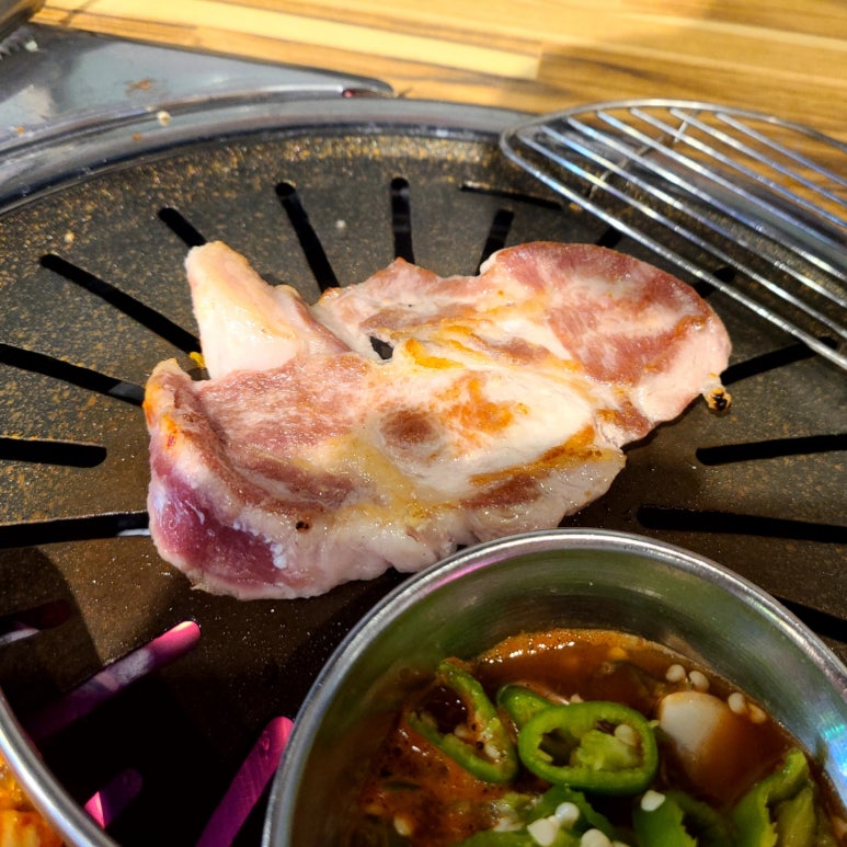 남매네참숯마을 이미지