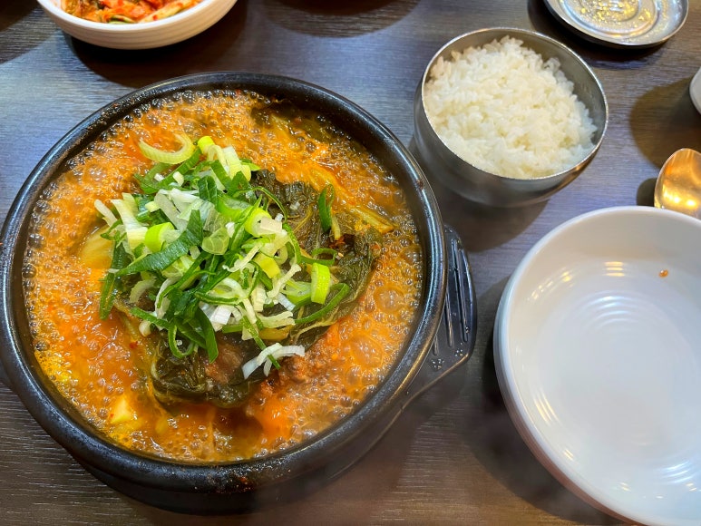도깨비얼큰해장국 이미지