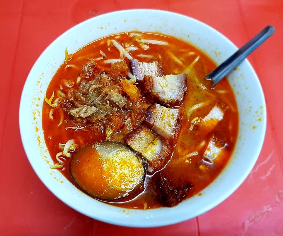 말레이시아🇲🇾2彈《말레이시아 전통 음식 10가지》락사/미 르부스/나시르막/나시 뚬빵/차꿰띠아오/호끼엔 미/미시암/끄루뿍/이포 ...