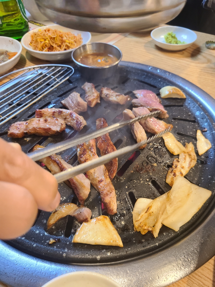 육남2고기집 이미지