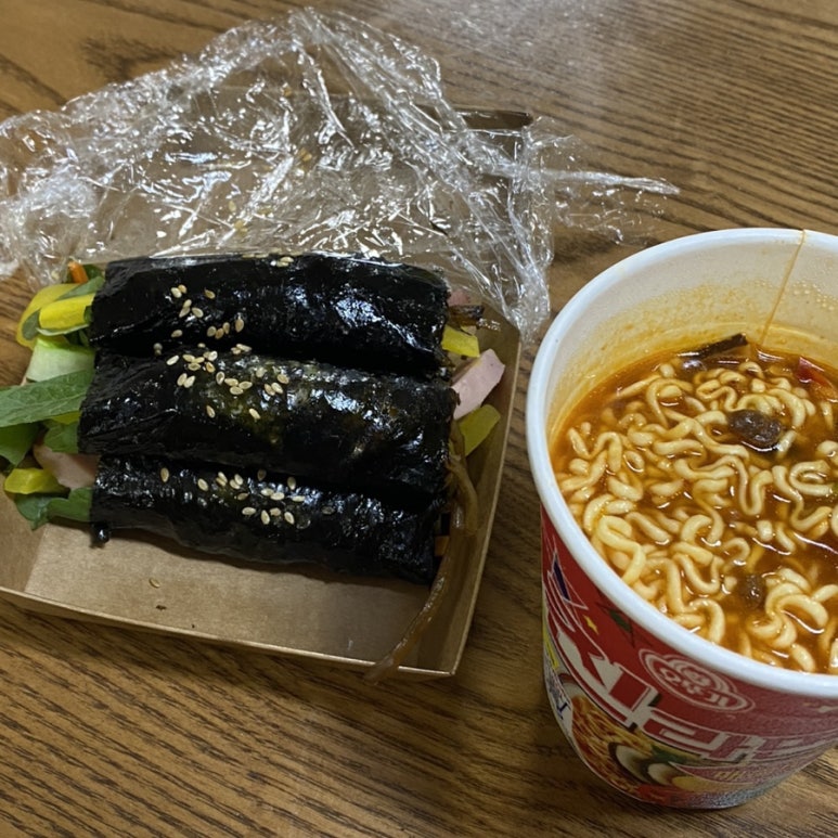 꼬마김밥따솜 이미지
