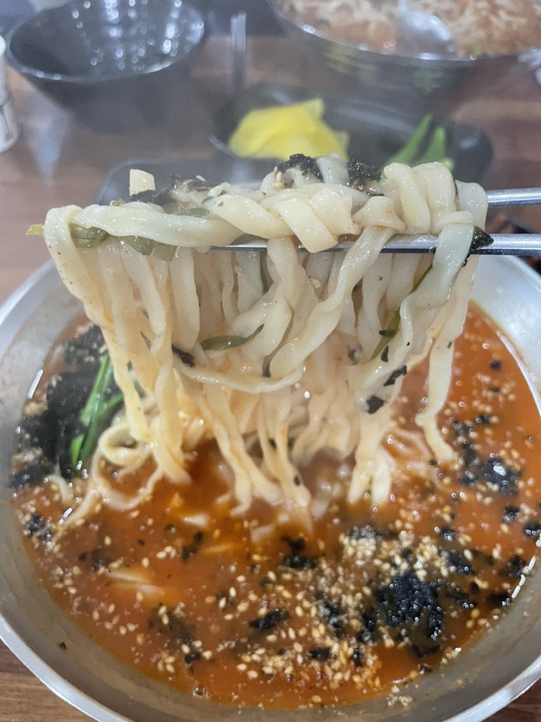 둥이네 칼국수 이미지