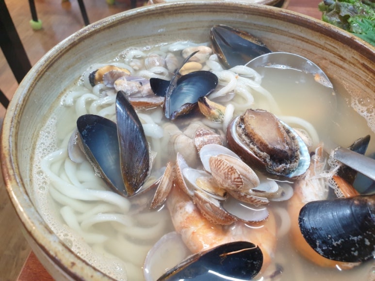 옹배기해물칼국수 이미지