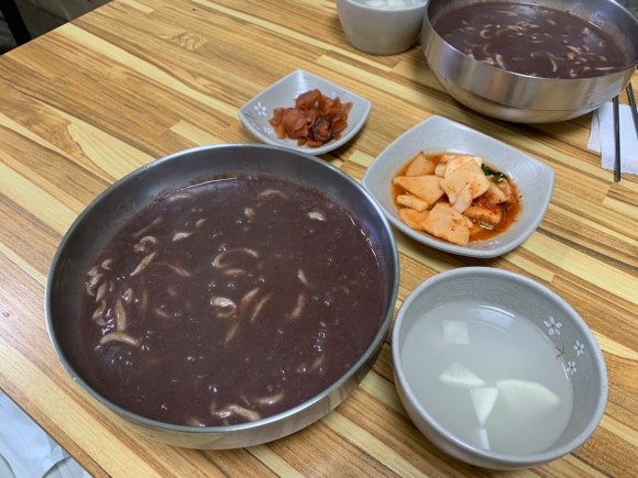 자매팥칼국수 이미지