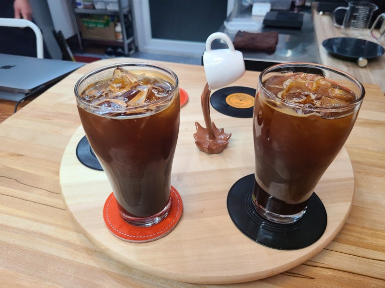 커피스튜디오손 이미지