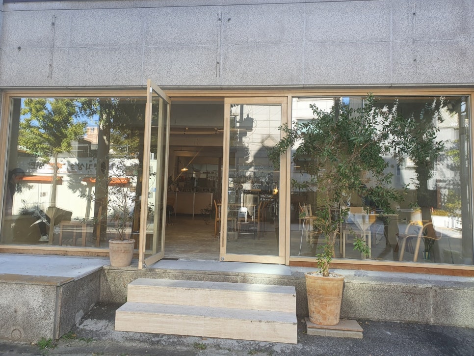 올웨이즈어거스트제작소 이미지