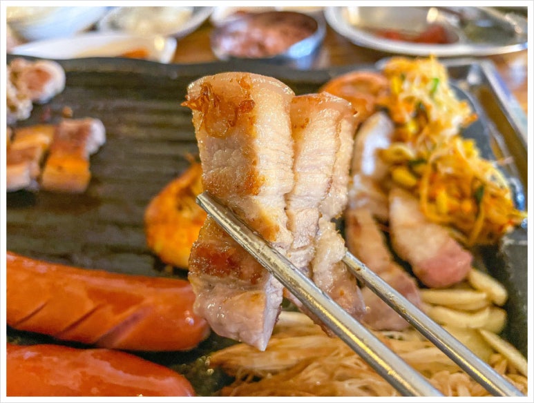 별빛식당 이미지