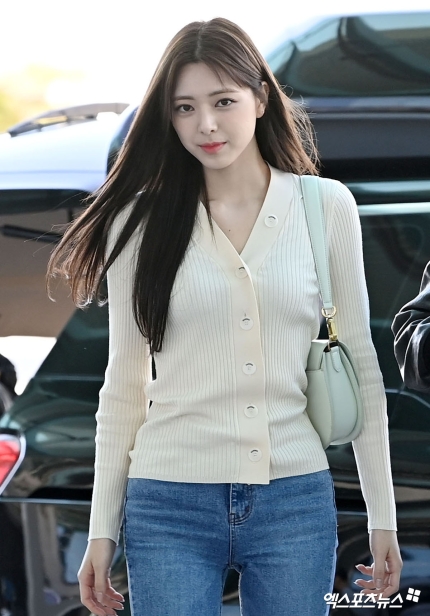 유나앤 이미지