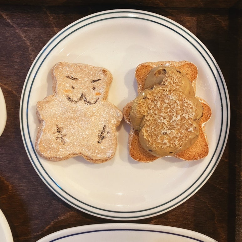 리븐(Lieben) 이미지
