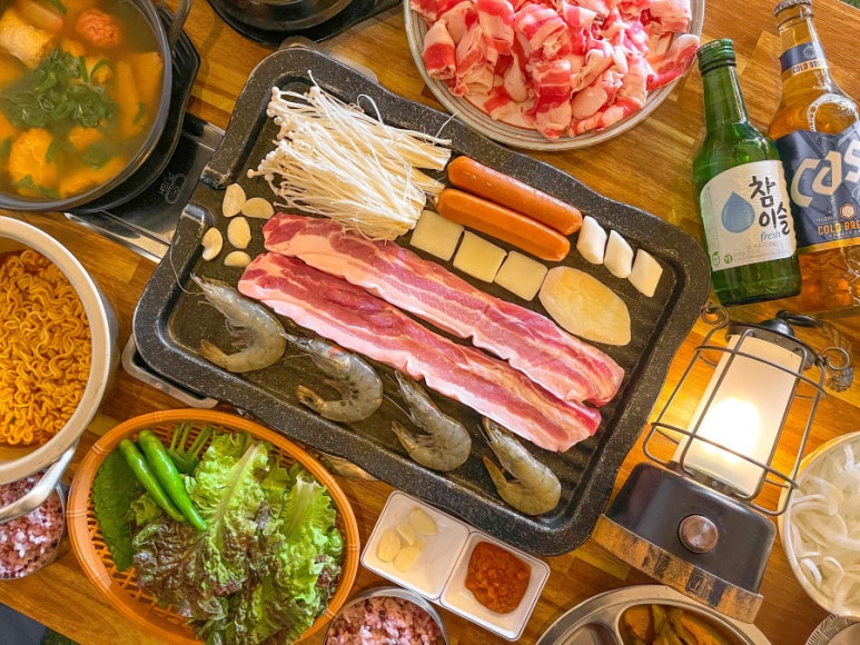 별빛식당 이미지