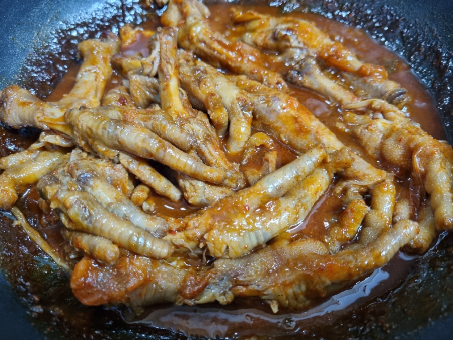 가라와라 국물닭발 이미지