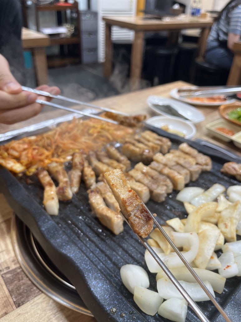 뚱띵이삼겹살 이미지