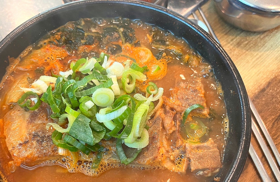 사강전통뼈해장국 이미지