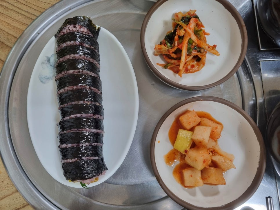 까치칼국수 이미지