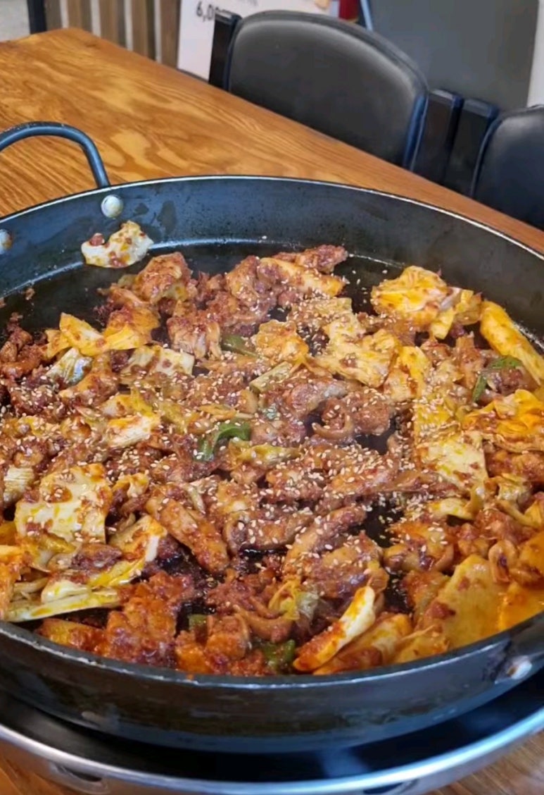 유가네닭갈비율리점 이미지