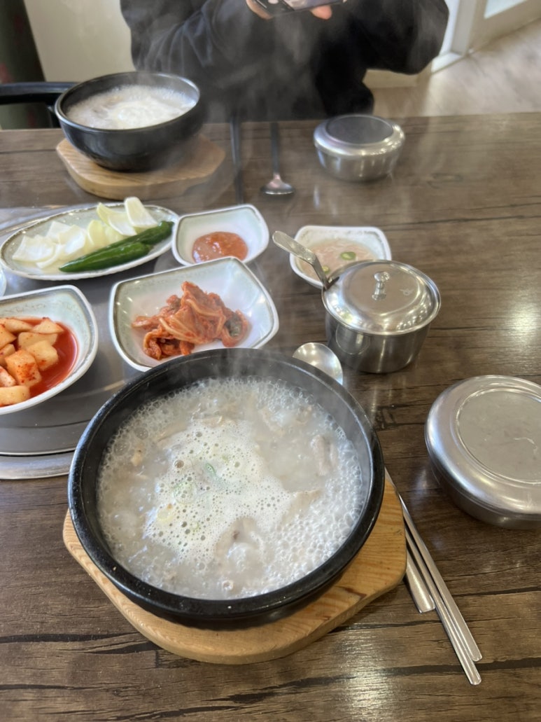 오롱골순대국밥법동점 이미지