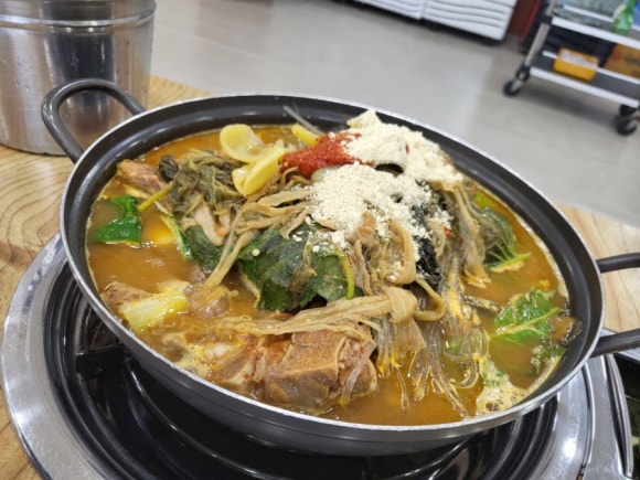 뼈다귀감자탕 찜 이미지