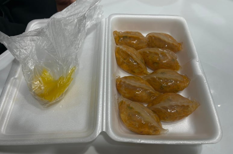 명일김치손만두 이미지