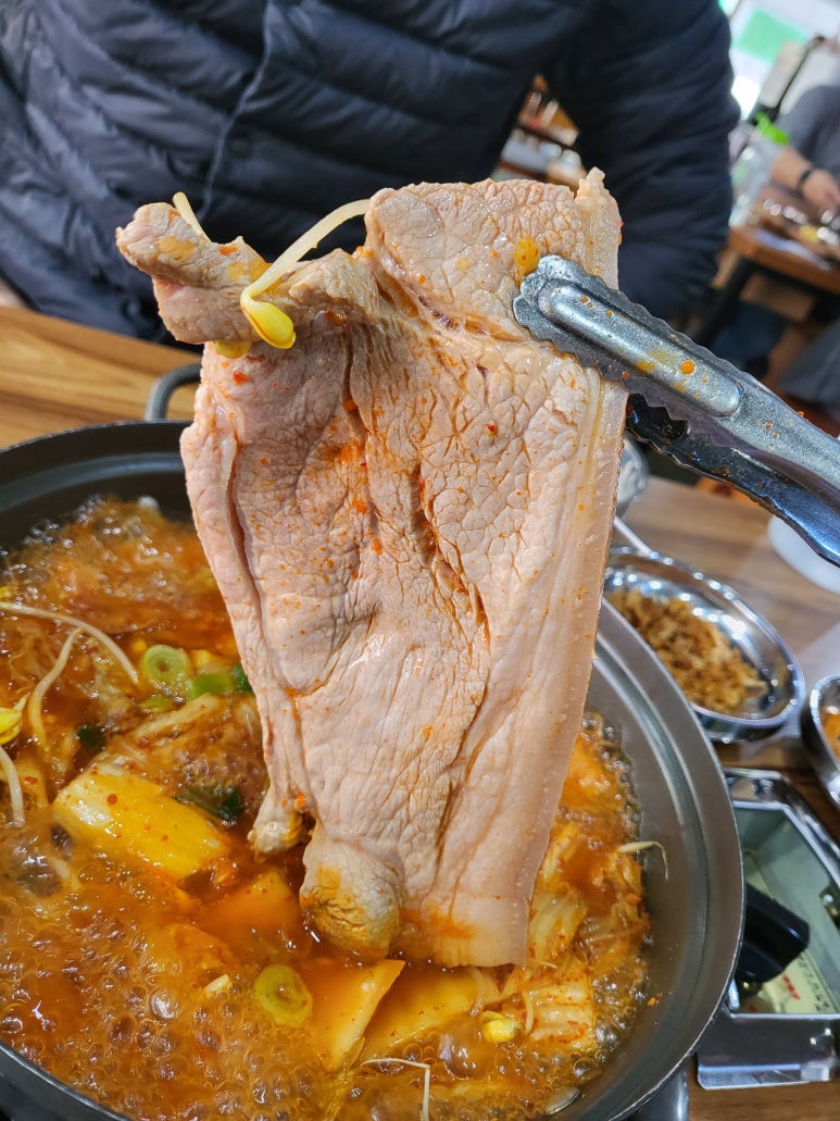 탕가네생고기김치찌개삼겹살 이미지