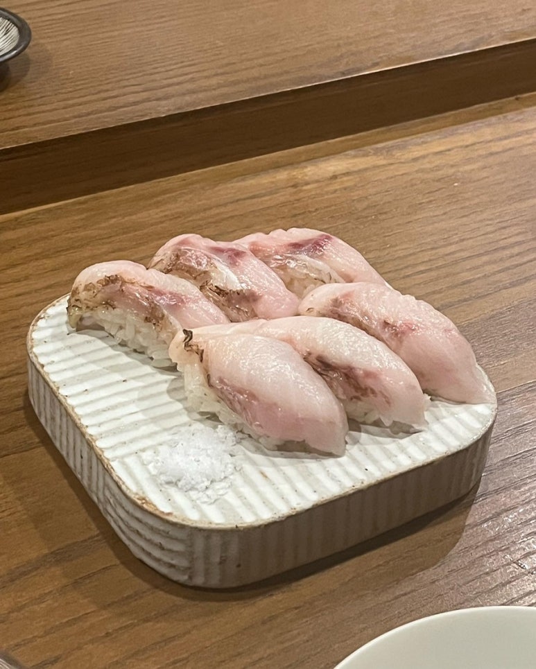 술먹는노래빵 이미지