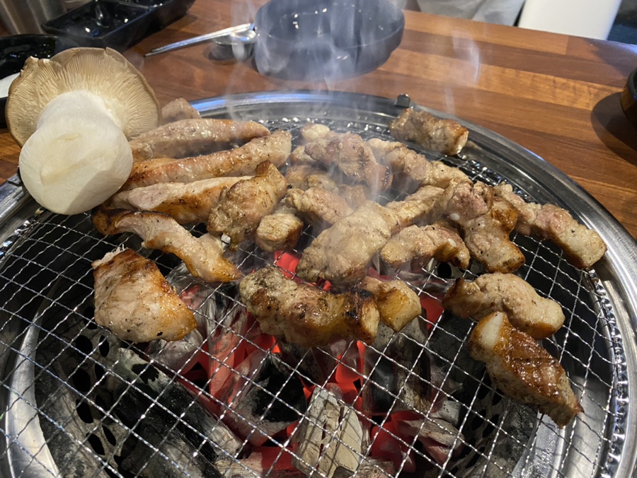 한돈고깃집 이미지