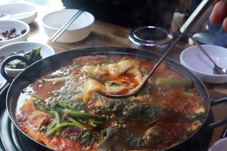 향토매운탕 이미지