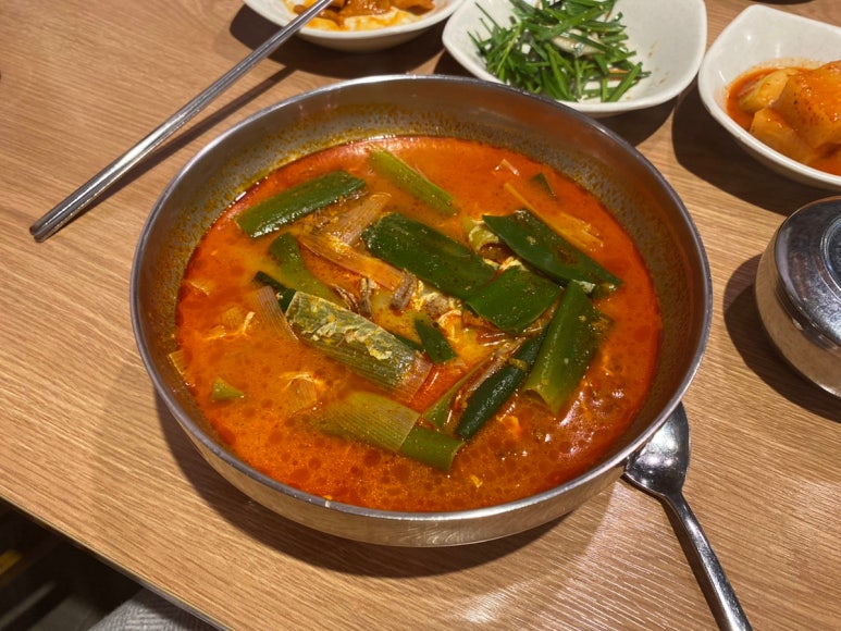 명품전통육개장 이미지
