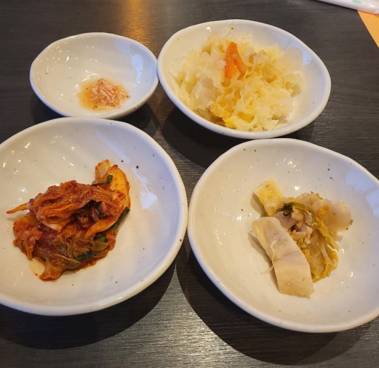 욱이수육 이미지