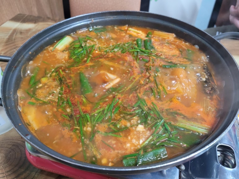 유천매운탕 이미지