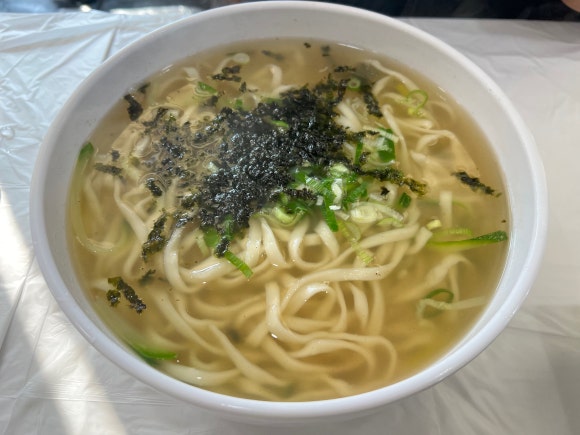 학댕이칼국수 이미지