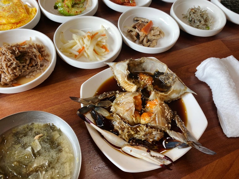 시골풍경꽃게장 이미지