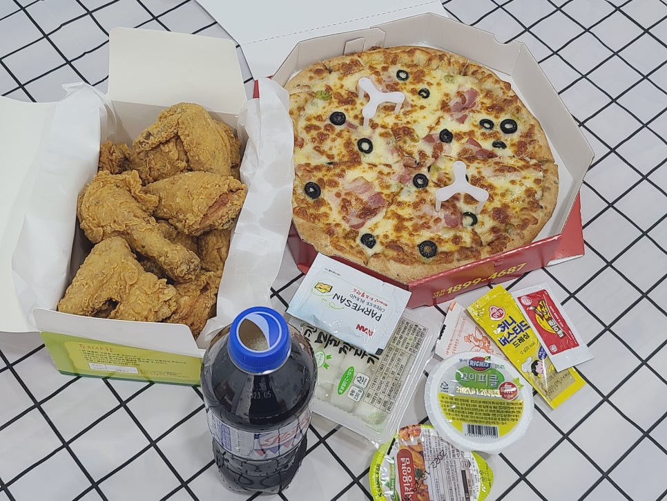 임실치즈피자앤치킨 이미지
