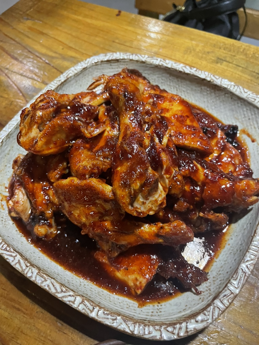청개구리바베큐 이미지
