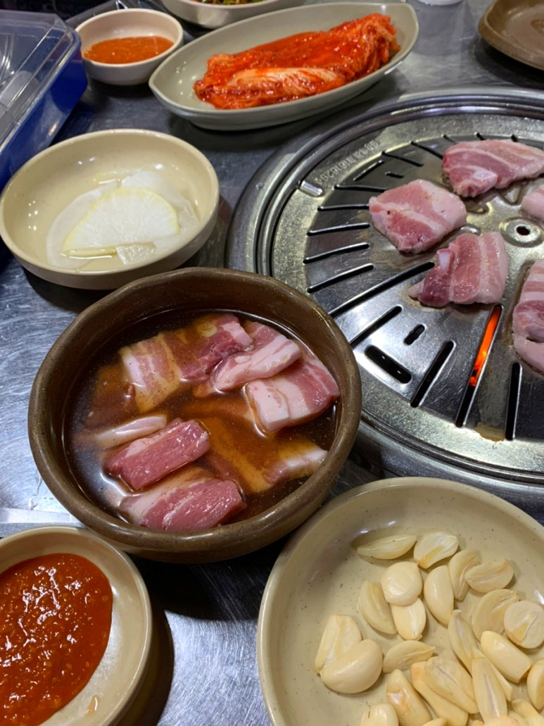 미니네옛날삼겹살 이미지